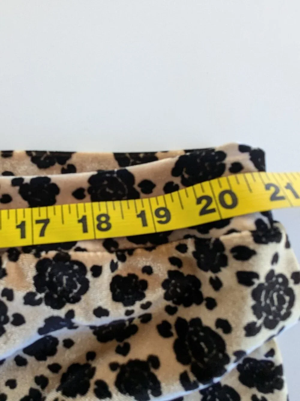 Handmade Sz Large A-Line Stretch Velvet Skirt-32-36